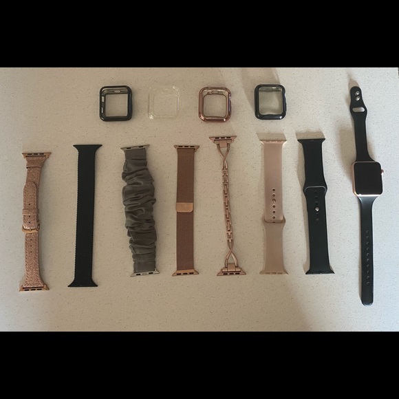 Rose Gold Apple Watch Series 3 (GPS Only) - Picture 1 of 5